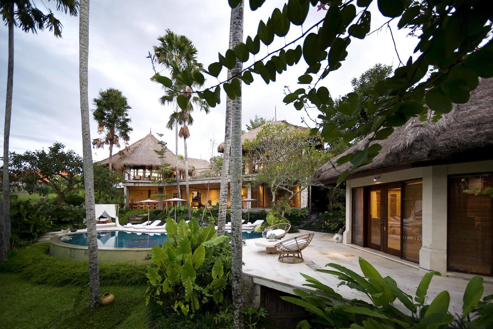 Planta Boutique Resort Canggu  Luaran gambar